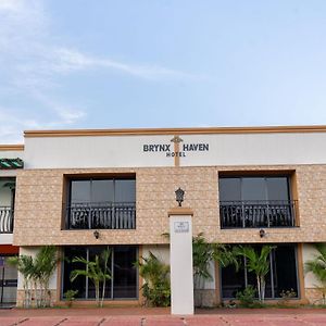Brynx Haven - Adenta, Accra Hotell Exterior photo