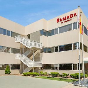 Ramada By Wyndham Madrid Tres Cantos Hotell Exterior photo