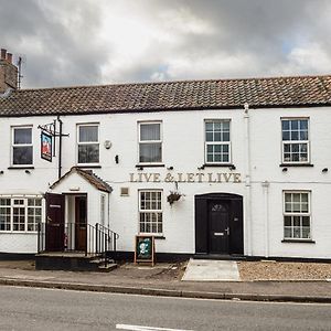 The Live And Let Live Hotell Downham Market Exterior photo