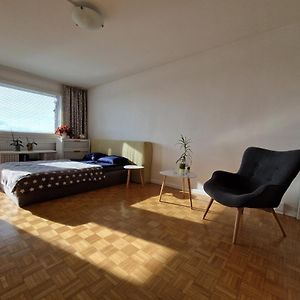 Big Room With Balcony In A Shared Apartment In The Center Of Kervo Exterior photo