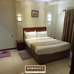 Brownies Deluxe Hotell Nakuru Exterior photo