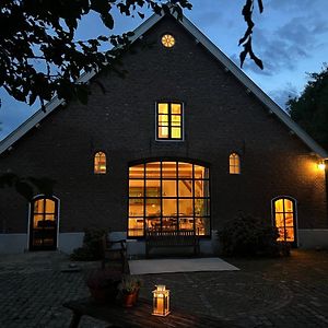 De Danenberg Bed and Breakfast Slijk-Ewijk Exterior photo