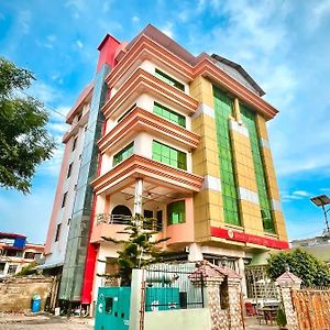 Hotel Everest Inn Pvt. Ltd. Butwal Exterior photo