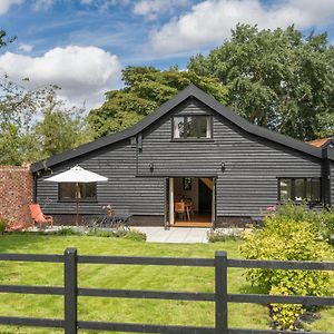 Contemporary Barn Waveney Valley Villa Harleston Exterior photo