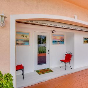 Miami Gardens Studio With Patio 12 Mi To Ocean! Lägenhet Exterior photo