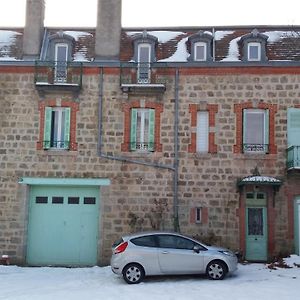 Chez Patrice Et Marieline Lägenhet Usson-en-Forez Exterior photo