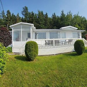 Maison Miramar A 5 Min De La Baie Sainte-Luce-sur-Mer Exterior photo