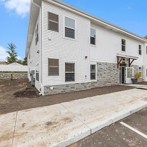 The Urban Oasis -Brand New Corporate Apt Downtown Lägenhet Grand Rapids Exterior photo