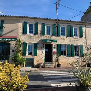 Auberge Du Porche Hotell Blaye Exterior photo