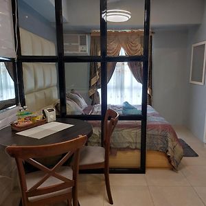 Simple, Accessible & Affordable Flat In It Park Avida Towers Riala T2517 Lägenhet Cebu Exterior photo