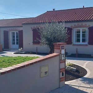 Chambre D'Hote Chez Mimidid Lägenhet Le Landreau Exterior photo