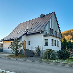 Haus Meerten Lägenhet Neroth Exterior photo