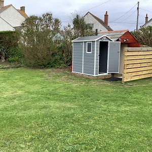 Haelarcher Helicopter Glamping Hotell Helston Exterior photo