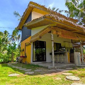 Tropical Haven With Dedicated Office Space In Siargao Lägenhet General Luna  Exterior photo