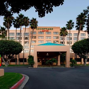 Courtyard By Marriott Cypress Anaheim / Orange County Hotell Exterior photo