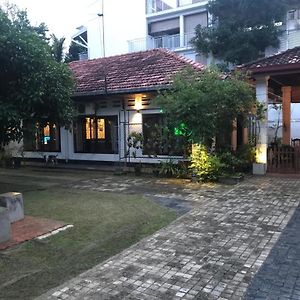 Villa Sethma Matara Exterior photo