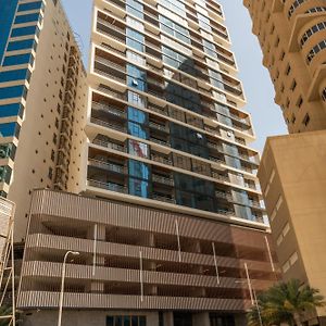 Modern Heights Hotell Manama Exterior photo