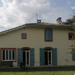 Chambre La Noyeraie Lägenhet Saint-Nicolas-de-la-Grave Exterior photo