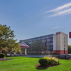 Ramada By Wyndham West Atlantic City Hotell Egg Harbor Township Exterior photo