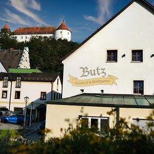 "Beim Butz" Hotell Worth an der Donau Exterior photo
