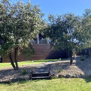 The Cosy Bungalow Bed and Breakfast Portarlington Exterior photo