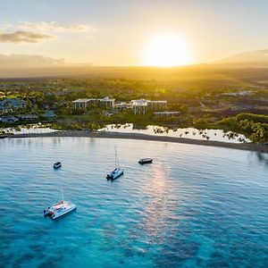 Waikoloa Beach Marriott Resort&Spa Exterior photo