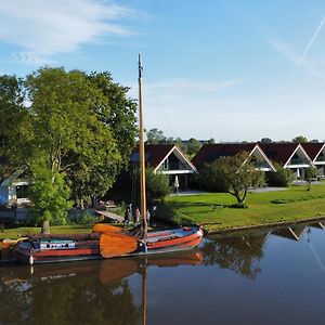 Vakantiehuis Aan Het Water - Vakantiepark De Schreiershoek Hotell Dokkum Exterior photo