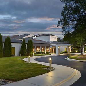 Courtyard Charlotte Arrowood Hotell Exterior photo