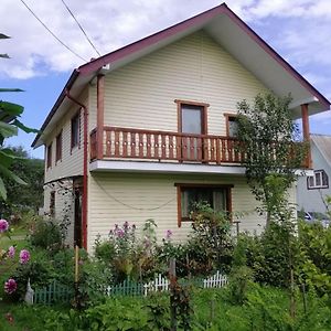 Файна Хата Hotell Verchovyna Exterior photo