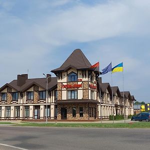 Ліжниця Hotell Radekhov Exterior photo