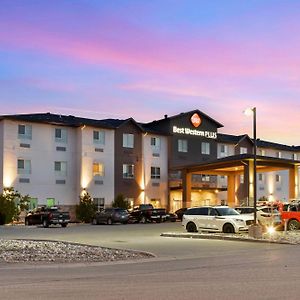 Best Western Plus Moosomin Hotel Exterior photo