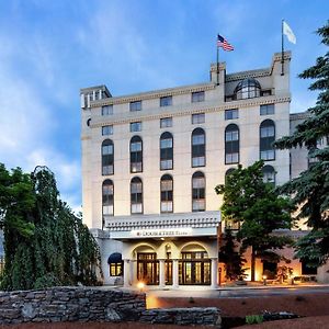 Doubletree By Hilton Nashua Hotell Exterior photo