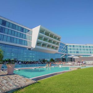 Hilton Pilar Hotell Pilar  Exterior photo