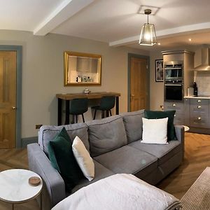 The Ebor Suite A Cosy Apartment In Haworth Exterior photo