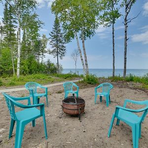 Cheboygan Getaway With Fire Pit And Lake Access! High Banks Exterior photo