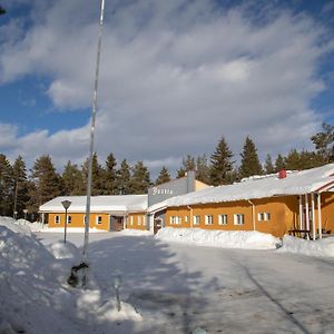 Majatalo Jurtta Hotell Rautuskylä Exterior photo