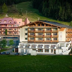 Hotel Jesacherhof 4S Sankt Jakob in Defereggen Exterior photo