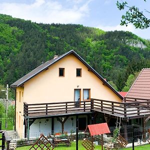 Hilltop House Hotell Bran  Exterior photo