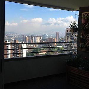 Entire Apartament With A Beautiful View Lägenhet Sabaneta Exterior photo