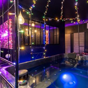 Sweet Secret'S Jacuzzi Hotell Le Breuil  Exterior photo