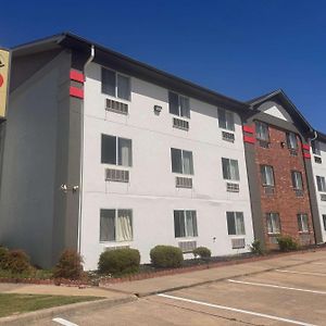Super 8 By Wyndham College Station Hotell Exterior photo