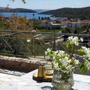 Traditional House Kakopetra Villa Nafplion Exterior photo