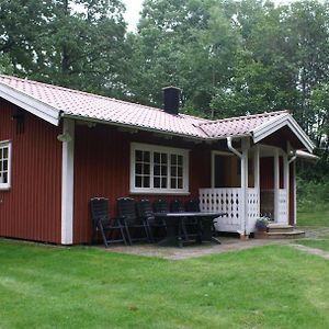 Charmantes Holzhaus Mit Nebengebaeude Villa Sexdrega Exterior photo