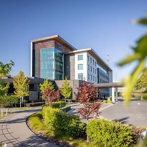 Doubletree By Hilton Auckland Karaka Hotell Exterior photo