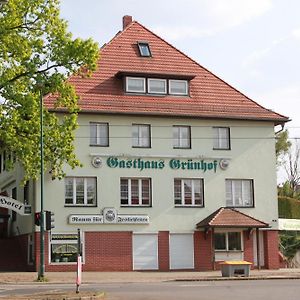 Gasthaus & Hotel Gruenhof Frankfurt  Exterior photo