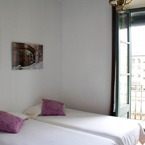 Bed & Breakfast Bells Oficis Bed and Breakfast Girona Exterior photo