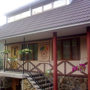 Villa U Tsymbora Sinjak Exterior photo