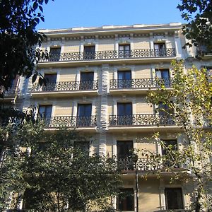 Fuster Apartments By Aspasios Barcelona Exterior photo