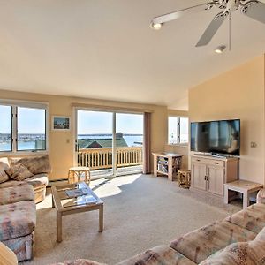 Narragansett Home-Deck, Ocean Views&Beach Access Exterior photo