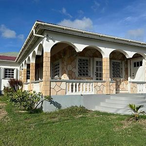 Casa Patricia Villa Cades Bay Exterior photo